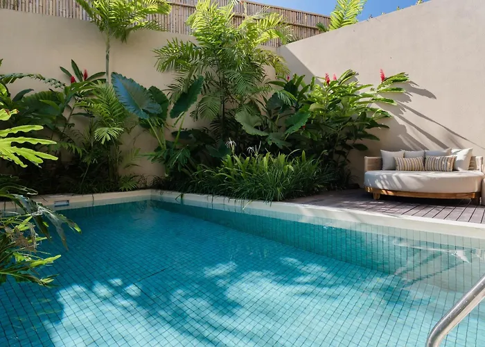 Berawa L 2 Pools, Walk To L Near Finns Canggu