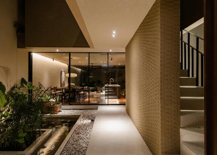 Villa Berawa L 2 Pools, Walk To L Near Finns